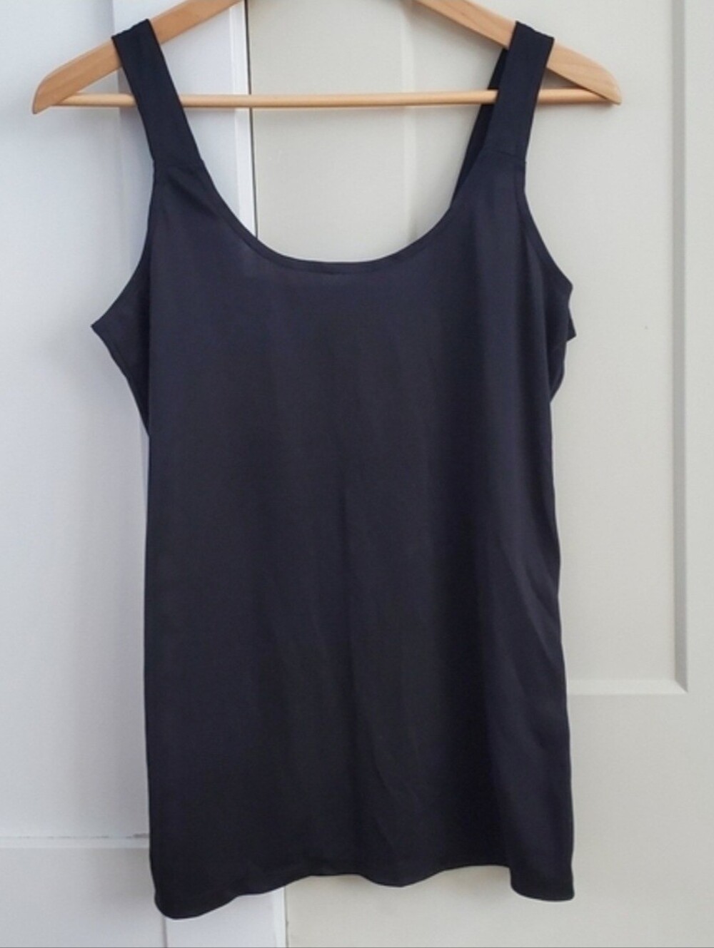 Laura Sleeveless Top